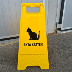 akta-katten-skylt