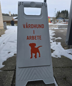 vardhund-i-arbete